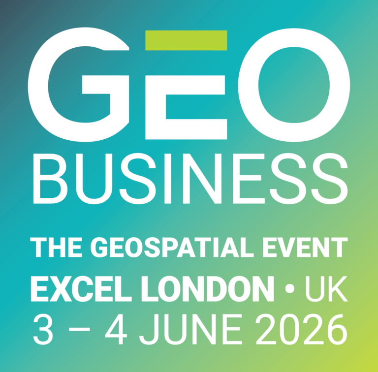 GEO26_square_GRADIENT-1